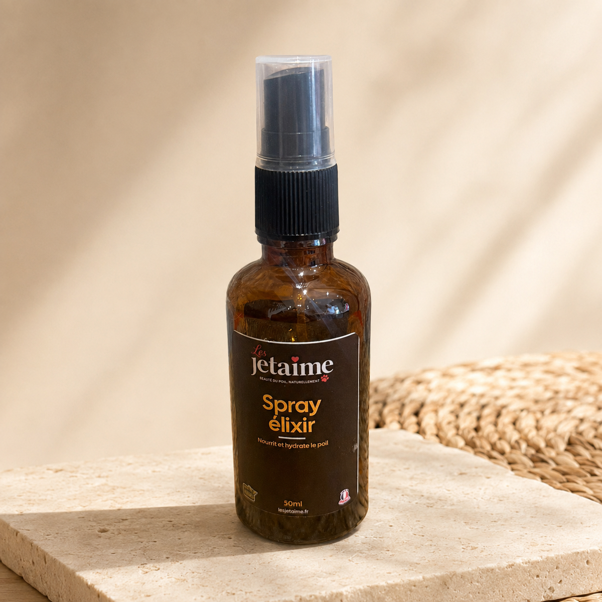 Photo studio du Spray Élixir pour le poil du chien Les Jetaime